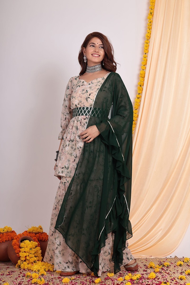 PAKIZA FLORAL SHARARA SET